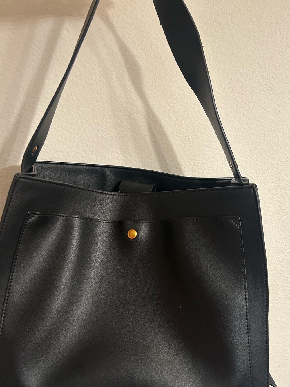 ASOS Black Leather Shoulder Bag - Classic Minimalist Tote